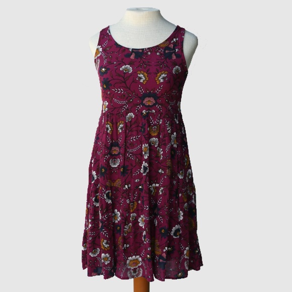 Adorable, Old Navy floral dress - Picture 1 of 3
